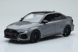 Audi RS3 8Y Sedan Performance Edition Cinzento GT Spirit 1:18 GT885