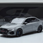 Audi RS3 8Y Sedan Performance Edition Cinzento GT Spirit 1:18 - image 6 of 6