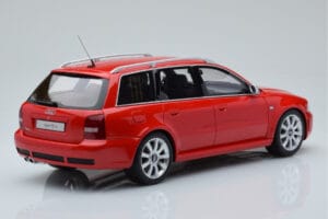 Audi RS4 B5 Avant Vermelho Otto 1:18 OT1026B Resina - imagem 2 de 6
