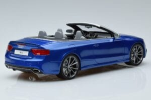 Audi RS5 B8 Cabriolet Azul GT Spirit 1:18 ZM053 Resina - imagem 2 de 6
