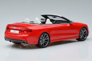 Audi RS5 B8 Cabriolet Vermelho GT Spirit 1:18 GT724 Resina - imagem 2 de 5