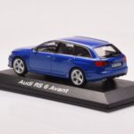 Audi RS6 C6 Sepang Azul Minichamps 1:43 - image 3 of 4