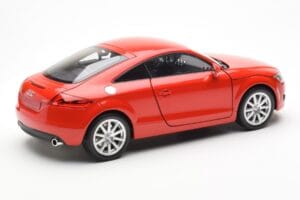 Audi TT 8J Vermelho Metálico Minichamps 1:18 100015021 Metal - imagem 3 de 8