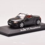 Audi TT 8N Roadster Cinzento Minichamps 1:43 - image 2 of 4