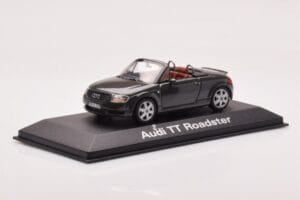 Audi TT 8N Roadster Cinzento Minichamps 1:43 430017235 Metal - imagem 2 de 4