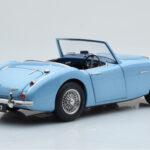 Austin-Healey 3000 Mk1 BN7 Azul Kyosho 1:18 - image 4 of 8