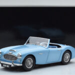 Austin-Healey 3000 Mk1 BN7 Azul Kyosho 1:18 - image 8 of 8