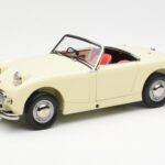 Austin-Healey Sprite Mk I Open Old English Branco Kyosho 1:18 08953EW