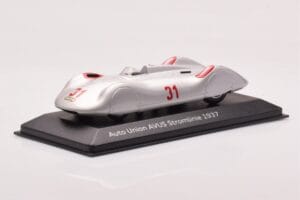 Auto Union Stromlinie #31 AVUS 1937 Prata Minichamps 1:43 5030900503 Metal - imagem 2 de 4