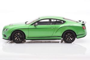 Bentley Continental GT3-R Apple Verde Almost Real 1:18 830402 Metal - imagem 4 de 8