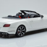 Bentley Continental GTC V8 S Branco GT Spirit 1:18 - image 2 of 6