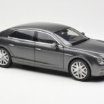 Bentley Flying Spur W12 Granite Cinzento Kyosho 1:18 08891GN - image 6 of 8