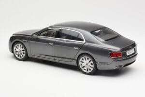 Bentley Flying Spur W12 Granite Cinzento Kyosho 1:18 08891GN Metal - imagem 7 de 8