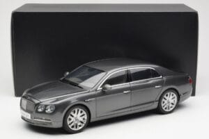 Bentley Flying Spur W12 Granite Cinzento Kyosho 1:18 08891GN Metal - imagem 8 de 8