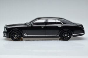 Bentley Mulsanne W.O. Edition By Mulliner Preto Almost Real 1:18 830508 Metal - imagem 5 de 11