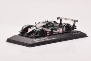 Bentley Speed 8 #8 J. Herbert / D. Brabham / M. Blundell Sebring 12 Hours 2003 Minichamps 1:43 400031398 Metal - imagem 2 de 4