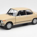 BMW 2002 Ti E10 Sahara Bege Kyosho 1:18 08541BG
