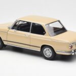 BMW 2002 Ti E10 Sahara Bege Kyosho 1:18 08541BG - image 7 of 8