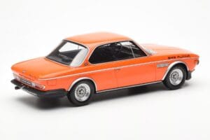 BMW 3.0 CS E9 Alpina B2 Inka Laranja Otto 1:18 OT214 Resina - imagem 2 de 6