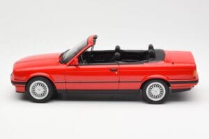 BMW 318i E30 Cabriolet Vermelho Norev 1:18 183210 Metal - imagem 3 de 6