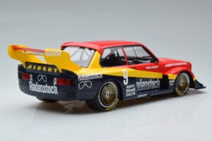 BMW 320 Group 5 #9 F. Albert DRM Norisring 1979 MCG 1:18 MCG18808R Metal - imagem 2 de 6
