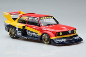 BMW 320 Group 5 #9 F. Albert DRM Norisring 1979 MCG 1:18 MCG18808R Metal - imagem 4 de 6