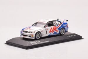 BMW 320si E90 BMW Team UK #1 A. Priaulx WTCC Porto Winner 2007 Minichamps 1:43 400072601 Metal - imagem 2 de 4