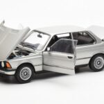 BMW 323i E21 Aspen Prata AUTOart 1:18 - image 2 of 8