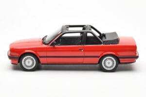 BMW 325i E30 Baur Vermelho Metallic Otto 1:18 OT767 Resina - imagem 3 de 6