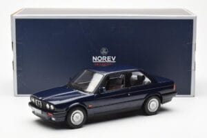 BMW 325i E30 Azul Metálico Norev 1:18 183201 Metal - imagem 6 de 6