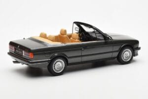 BMW 325i E30 Cabriolet Achat Verde Otto 1:18 OT572 Resina - imagem 2 de 6