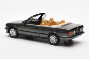 BMW 325i E30 Cabriolet Achat Verde Otto 1:18 OT572 Resina - imagem 5 de 6