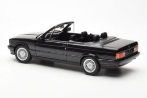 BMW 325i E30 Cabriolet Preto Metálico Norev 1:18 183211 Metal - imagem 5 de 6