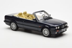 BMW 325i E30 Cabriolet Azul Otto 1:18 OT114 Resina - imagem 4 de 6