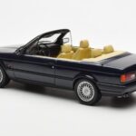 BMW 325i E30 Cabriolet Azul Otto 1:18 - image 5 of 6
