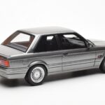 BMW 325i E30 Cinzento Metallic Otto 1:18 - image 2 of 6
