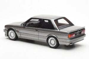 BMW 325i E30 Cinzento Metallic Otto 1:18 OT571 Resina - imagem 5 de 6