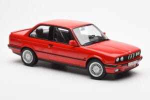 BMW 325i E30 Vermelho Norev 1:18 183202 Metal - imagem 4 de 6