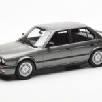 BMW 325i E30 Berlina Dolphin Cinzento Otto 1:18