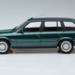 BMW 325i E30 Touring Verde Metálico Norev 1:18 183219 Metal - image 3 of 6