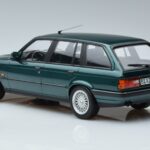 BMW 325i E30 Touring Verde Metálico Norev 1:18 183219 Metal - image 5 of 6