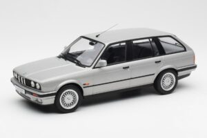 BMW 325i E30 Touring Prata Norev 1:18 183216