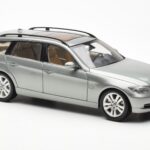 BMW 330i E91 Touring Cinzento Metallic Kyosho 1:18 - image 6 of 8