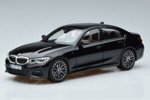 BMW 330i G20 Preto Metálico Norev 1:18 183277 Metal