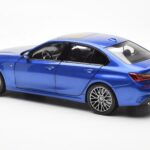 BMW 330i G20 Portimao Azul Metallic Norev 1:18 - image 7 of 8