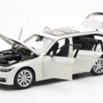 BMW 335i F31 Touring Alpine Branco Paragon 1:18 - image 2 of 8
