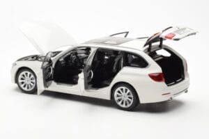 BMW 335i F31 Touring Alpine Branco Paragon 1:18 80432244242 Metal - imagem 5 de 8