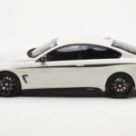 BMW 435i F32 M Performance Package Branco GT Spirit 1:18 - image 3 of 6
