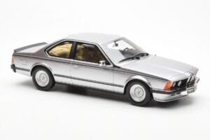 BMW 635 CSi E24 Prata Otto 1:18 OT313 Resina - imagem 4 de 6