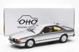 BMW 635 CSi E24 Prata Otto 1:18 OT313 Resina - imagem 6 de 6